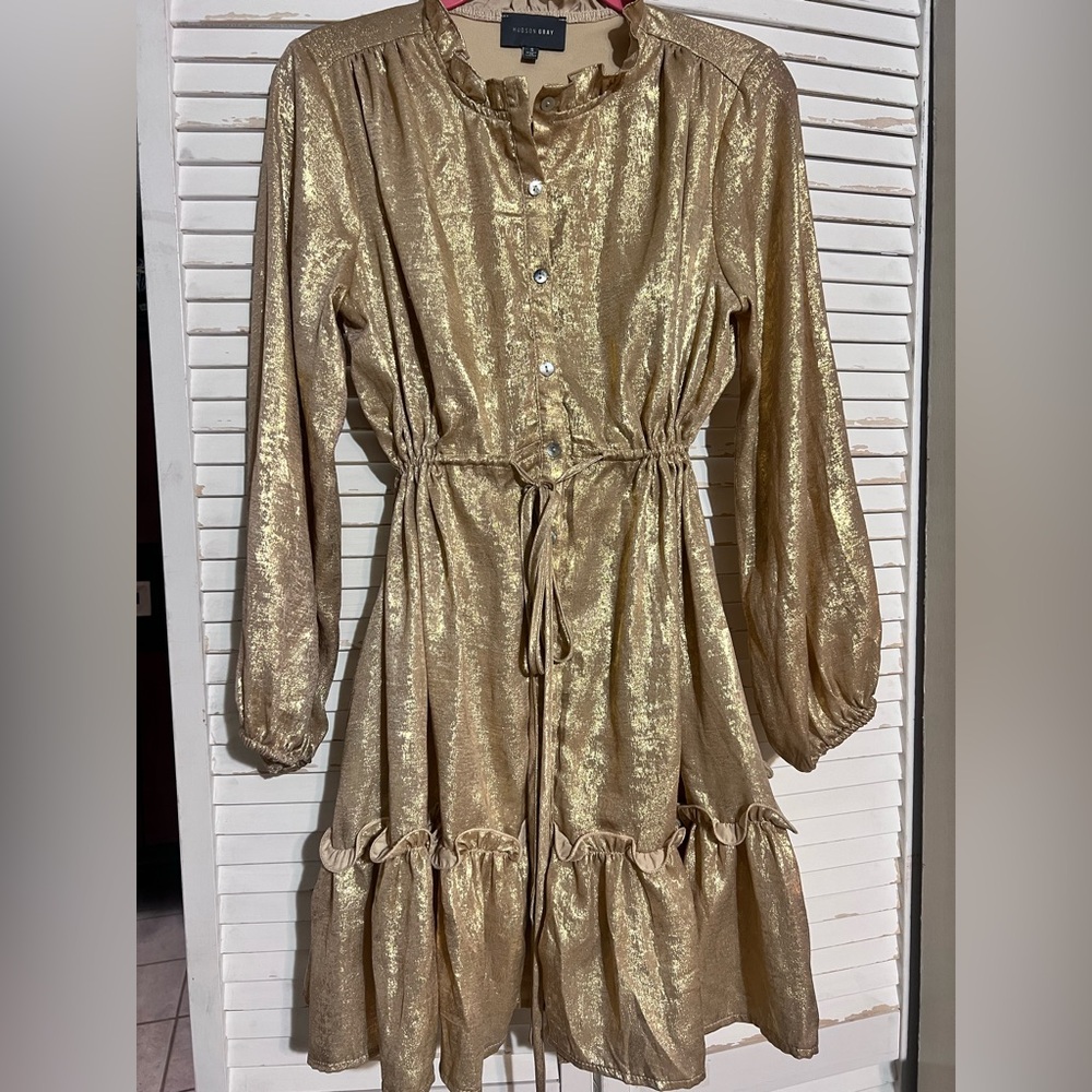 Gold Shimmery Metallic thread Full Button-Front Tiered Dress. Full Slip lined